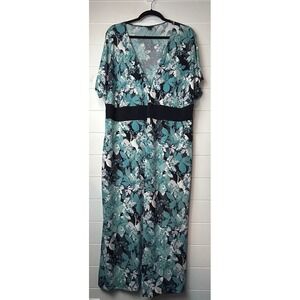 Mossimo Dress Womens 24/26w Plus Size‎ Floral